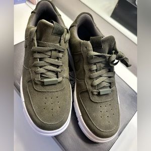 Nike Air Force 1 Pixel Cargo Khaki size 9.5